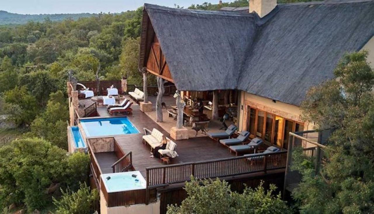Phumelo Lodge Bela-Bela Bagian luar foto